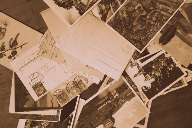 postcards-1365409_1920